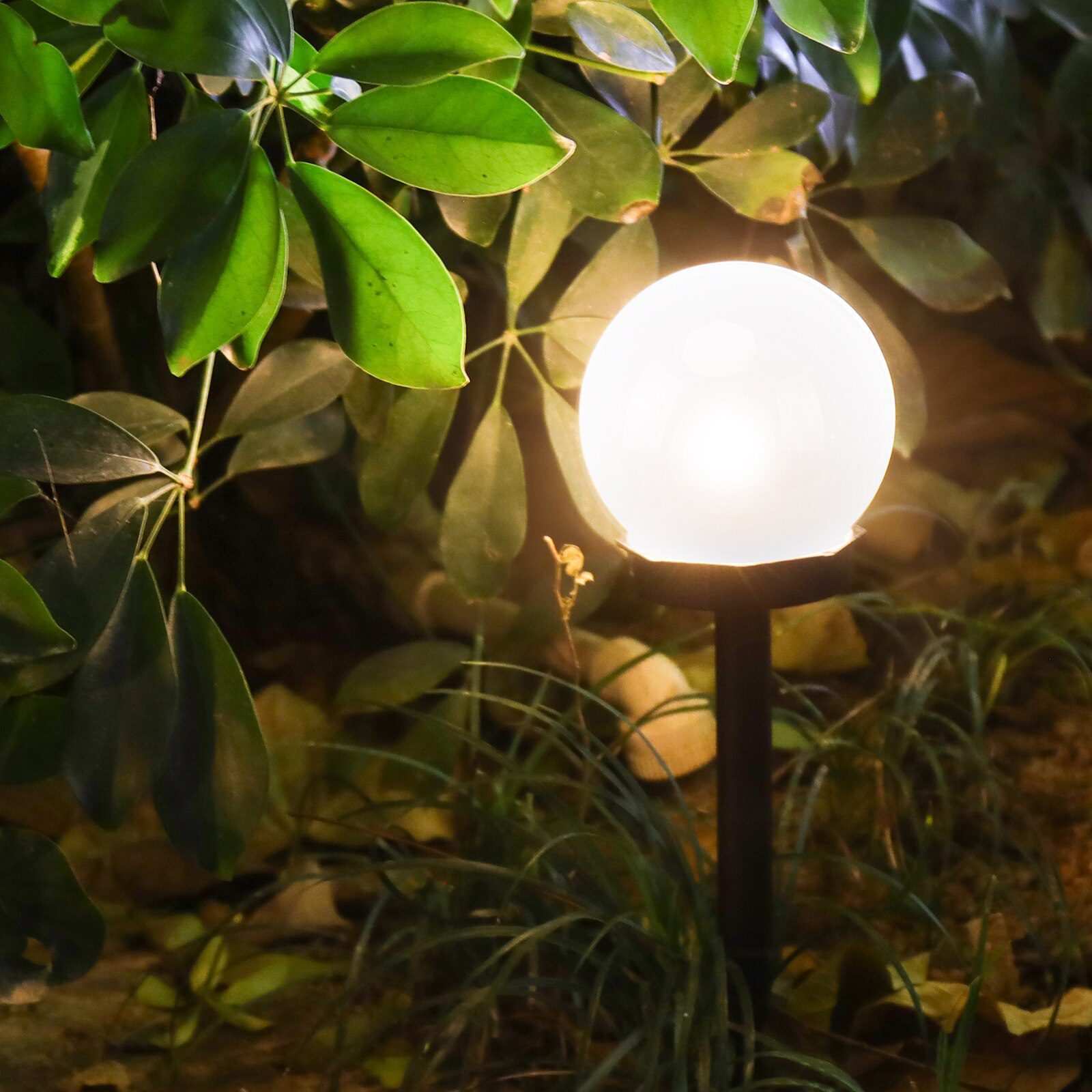 NEW Outdoors Led Solar Lights Outdoor Solar Led Lawn Lamps Street Lighting Luminaria for Garden Decoration Solar Powered Path Li