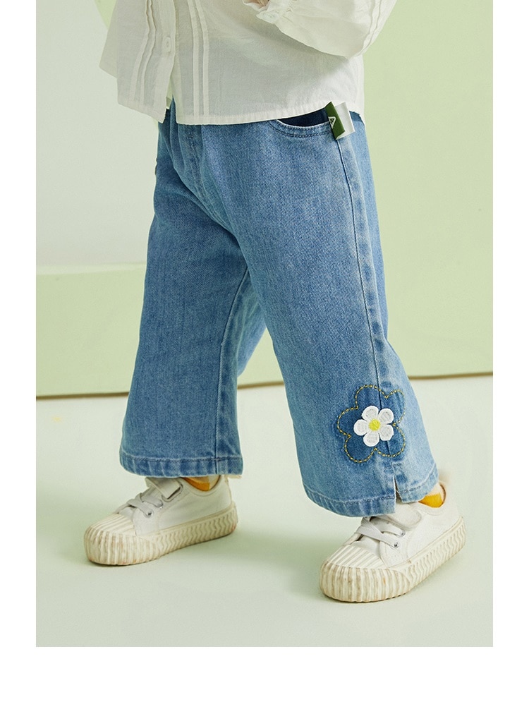 Amila Baby Girls Denim Pants 2023 Spring New Cute Cartoon Print Blue Jeans Casual Fashion Bell-bottom Trousers Kids Clothing