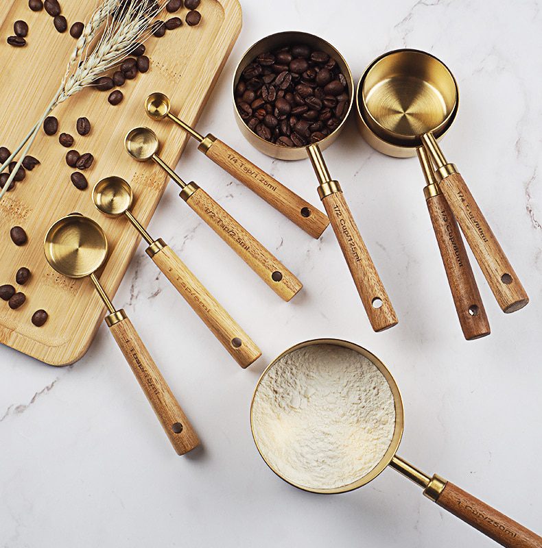 NEW Wooden Gold Measuring Cups And Spoons Stainless Steel Food Coffee Flour Scoop Kitchen Scale Baking Cooking Gadget Sets