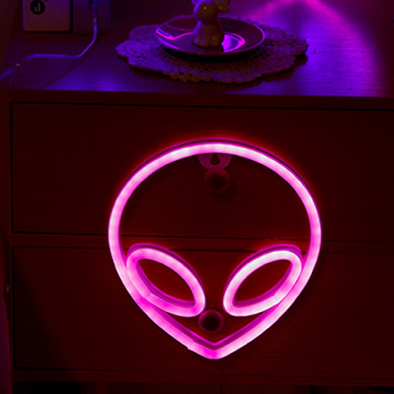 NEW LED Alien Neon Sign Lights Battery or USB Powered Indoor Wall Hanging Art Night Lamp for Kids Bedroom Wedding Party Decorati