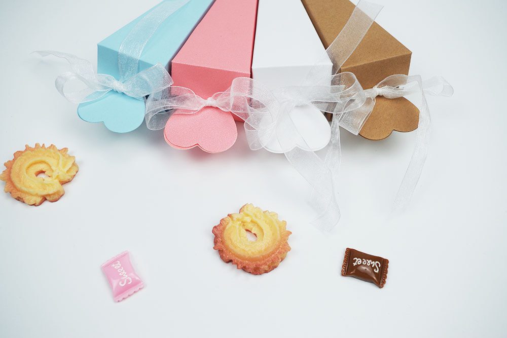 NEW 10Pcs Macaron Triangle Paper Gift Box Biscuits Candy Packing Boxes Diy Party Decoration for Wedding Birthday Party Favors