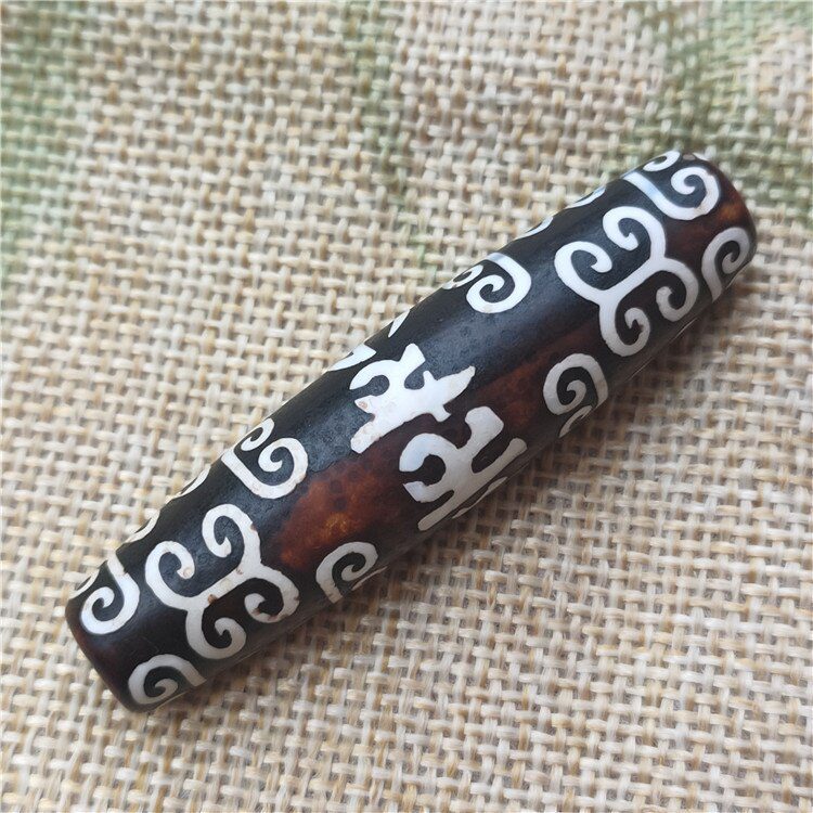 Tibet Hongshan Culture Natural Meteorite Agate Buddhism Six-Character Mantra Dzi Bead Dragon Carving Mascot Collection Ornament