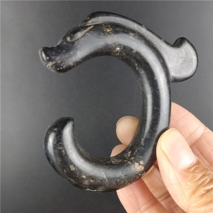 Tibet Hongshan Culture Antique Natural Meteorite Jade Pig Dragon Carving Mascot Collection Jewelry Decoration Gift Figurines