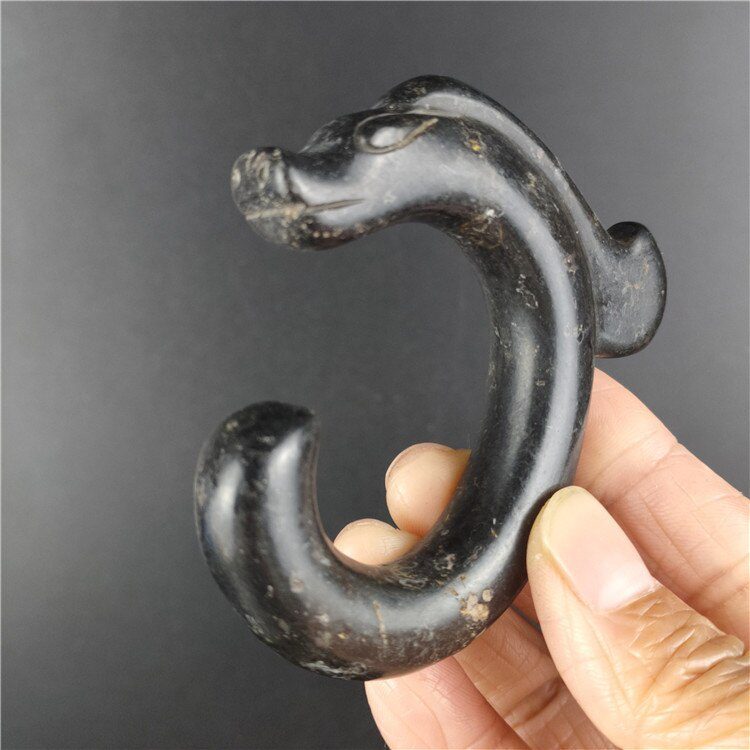 Tibet Hongshan Culture Antique Natural Meteorite Jade Pig Dragon Carving Mascot Collection Jewelry Decoration Gift Figurines