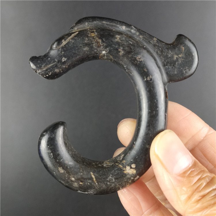 Tibet Hongshan Culture Antique Natural Meteorite Jade Pig Dragon Carving Mascot Collection Jewelry Decoration Gift Figurines