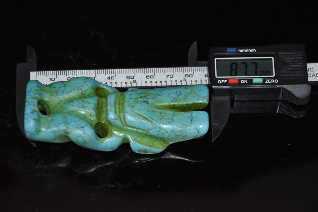 Tibet Hongshan Culture Natural Meteorite Blue Turquoise Turquoise Red Turquoise Statue Collection Jewelry Decoration Home Gift