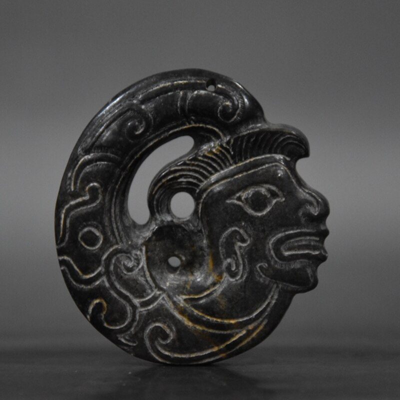 Tibet Hongshan Culture Natural Meteorite Face Sun God Carving Mascot Collection Pendant Accessories Decoration Gift Figurines