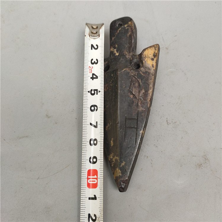 Antique Hongshan Culture Natural Black Iron Meteorite Arrow Darts Statue Mascot Collection Decoration Home Gift Figurines