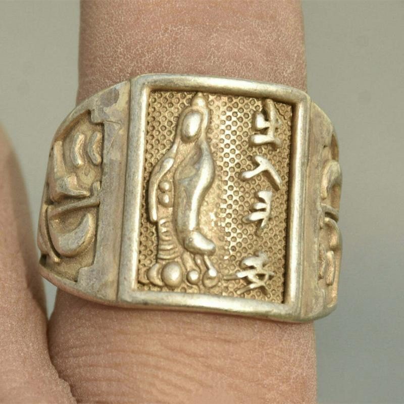 1" Chinese Tibetan Silver Buddha Statue Guanyin Bodhisattva Carved Pinganjewelry Ring Mascot Gift