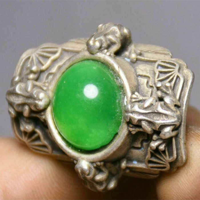 3Cm Marked Rare Old China Silver Inlay Green Jade Dynasty Palace Carved Frog Hand Ring