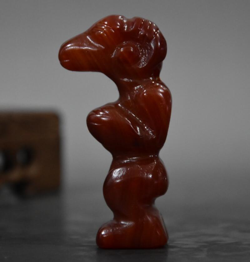 China Handmade carving red agate archaize sheep small statue