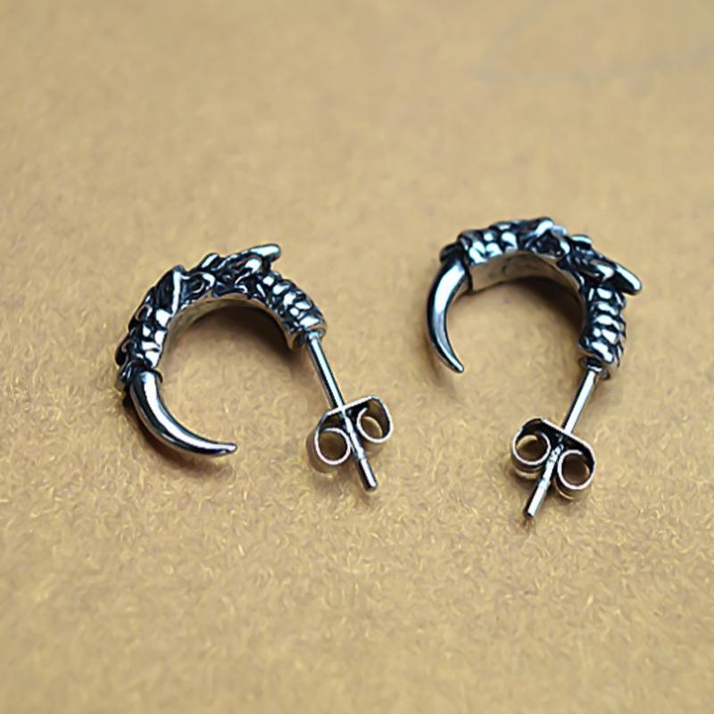 Retro Trend Silver Color Eagle Claw Metal Earrings Men's Personality Domineering Hip-Hop Rock Party Daily Street Jewelry Gifts