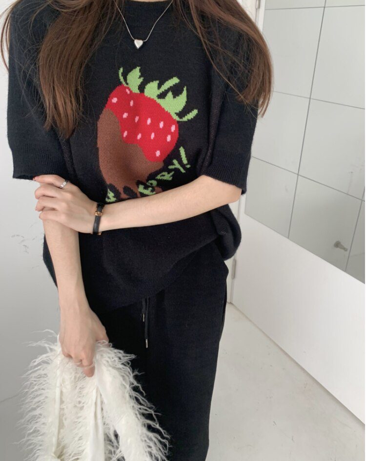 Cherry Jacquard Knitted Pullover Sweaters Women Short Sleeve O-neck Tops Casual Fashion Loose Korean Jumpers 2022