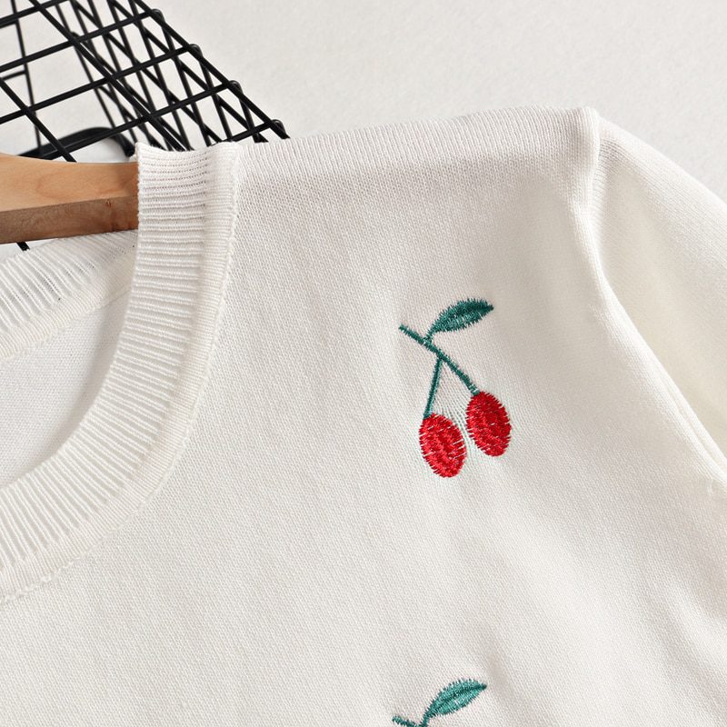 GIGOGOU Cherry Embroidery Summer Women T-Shirt Fashion Basic Loose Short Sleeve T shirt Top OverSized Female Casual Tee Shirt