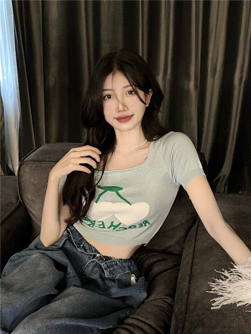 Jielur Knitted Summer Short T-Shirt Women 2022 New Short Sleeve Cherry Jacquard Crop Top Slim Chic Korean Sexy Lady T shirts