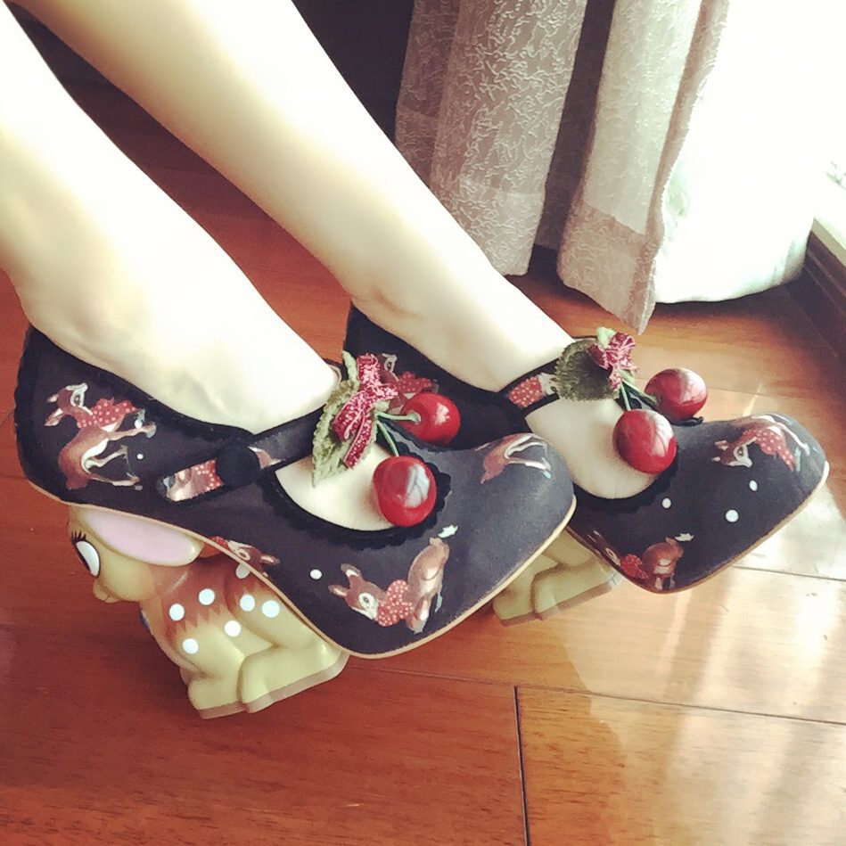 New Cute Fawn Heels Pumps Handmade Ladies Cherry Embellished Vivid Animal Shape Strange High Heels Wedding Shoes Lolita Shoes