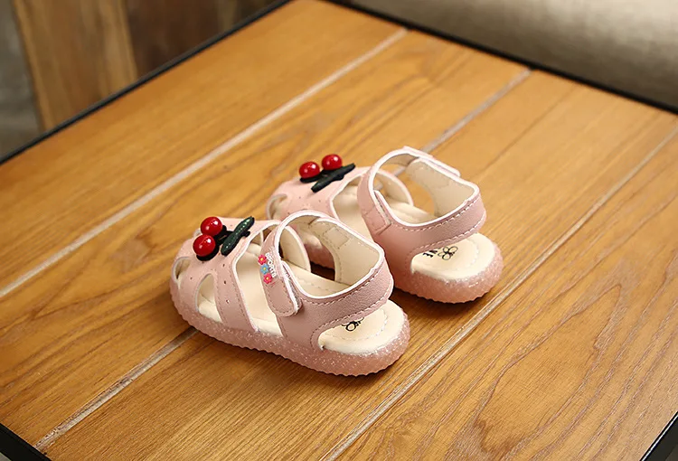 summer cartoon children's sandals Baotou girls baby cherry sandals soft bottom baby shoes