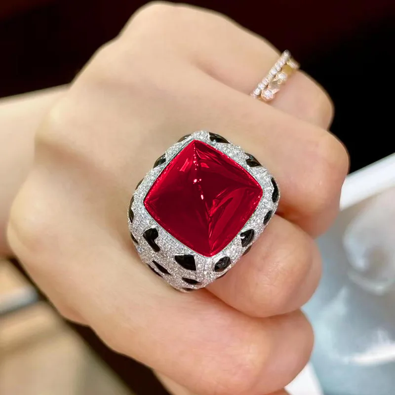 Foydjew Luxury Designer Jewelry Leopard Texture Design Large 17 Carat Sugar Tower Multicolor Crystal Ruby Rings For Women Foydjew Luxury Designer Jewelry Leopard Texture Design Large 17 Carat Sugar Tower Multicolor Crystal Ruby Rings For Women