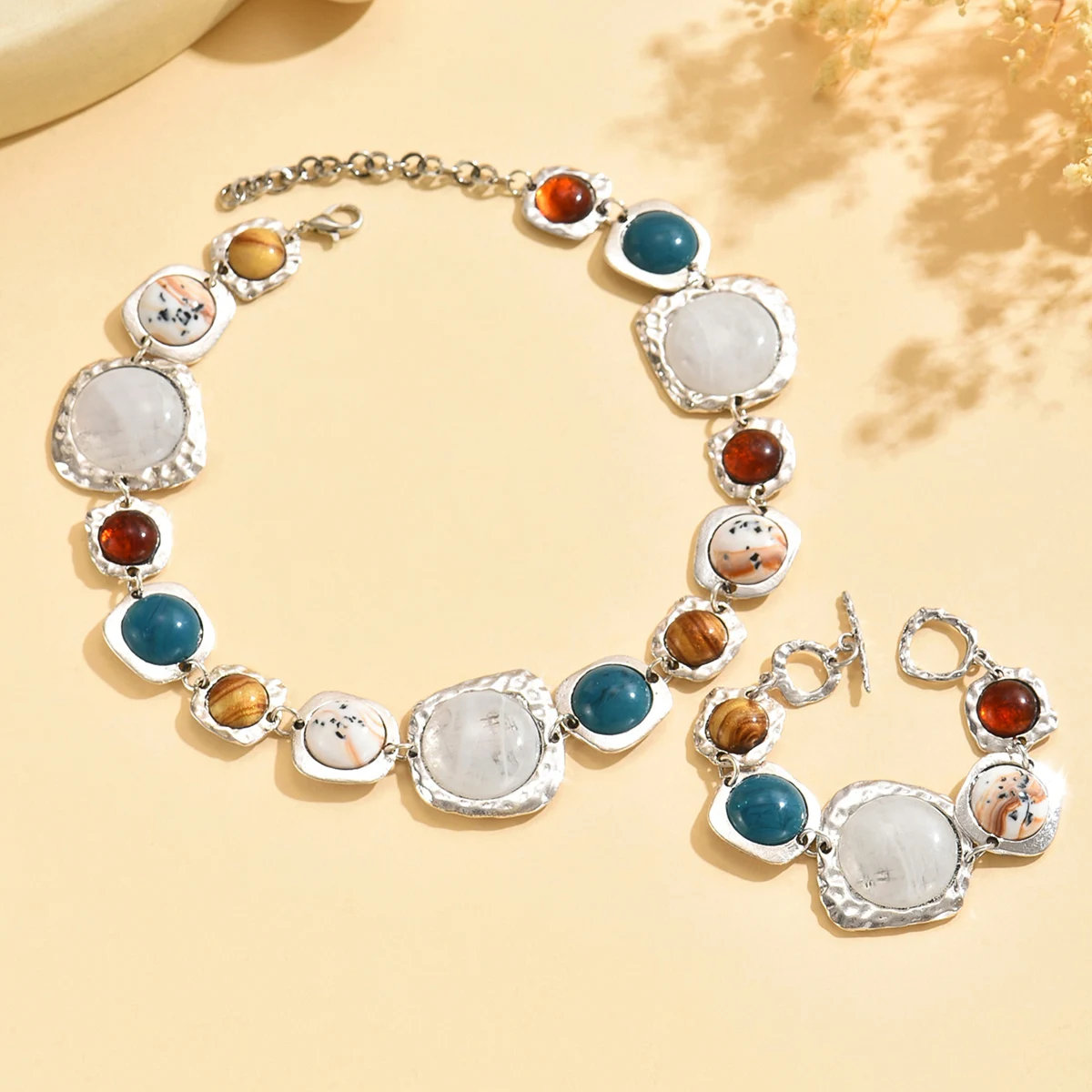 Vintage Multi-color Irregular Geometric Bracelets Necklace Chunky Exaggerated Metal Jewelry Sets Bohemia Fashion Jewelry Gifts Vintage Multi-color Irregular Geometric Bracelets Necklace Chunky Exaggerated Metal Jewelry Sets Bohemia Fashion Jewelry Gifts